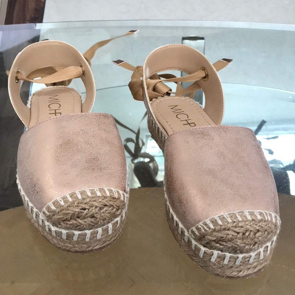 Rose Gold closed toe espadrilles